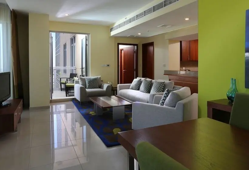 هتل Ramada By Wyndham Downtown Dubai