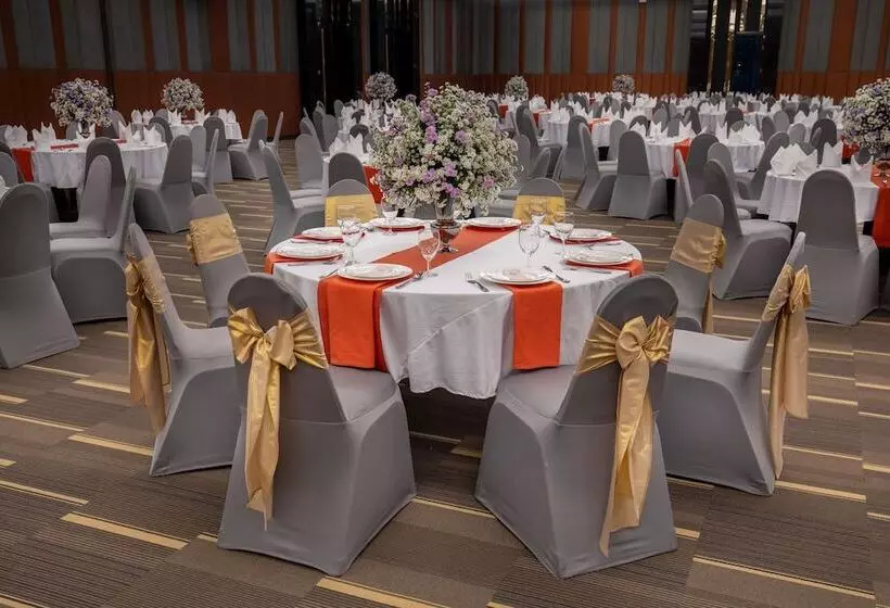 The Heritage Chiang Rai Hotel And Convention Sha Extra Plus