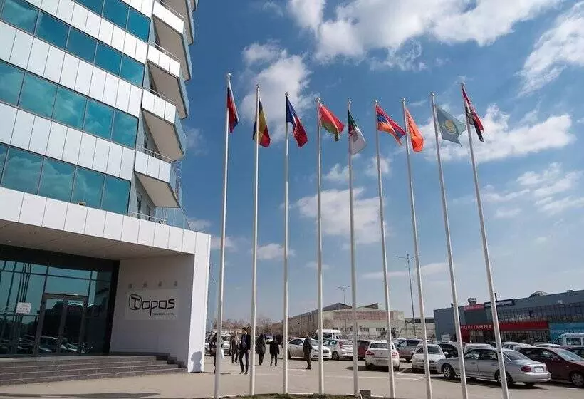 Отель Topos Congress