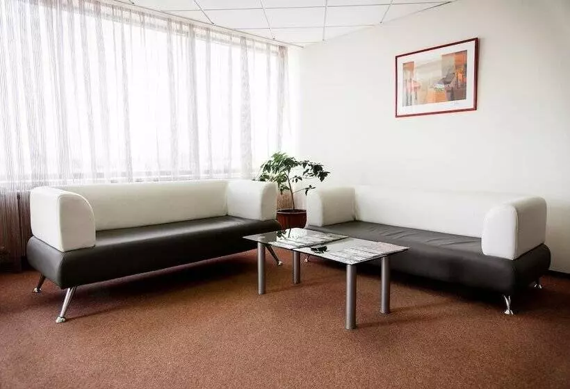 Отель Topos Congress