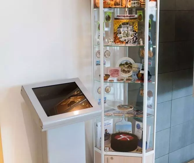 Отель Topos Congress