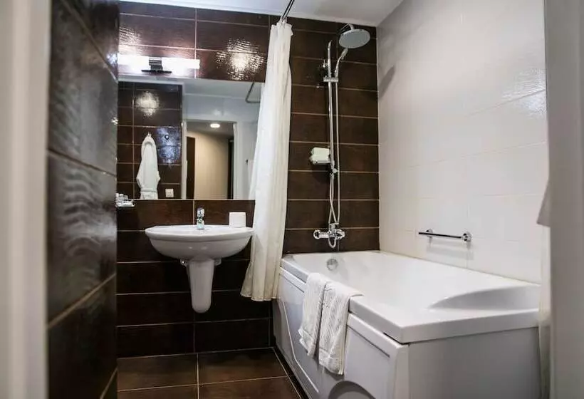 Отель Topos Congress