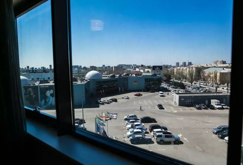 Отель Topos Congress