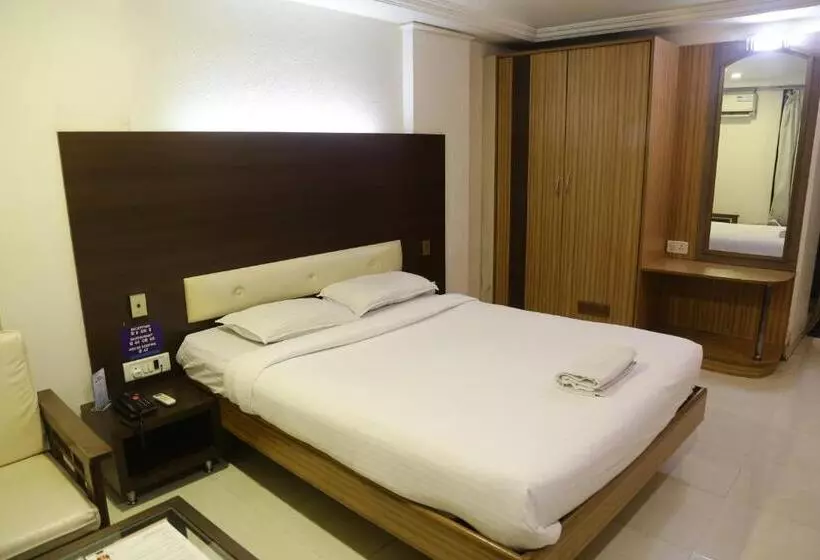 ホテル Venkat Presidency