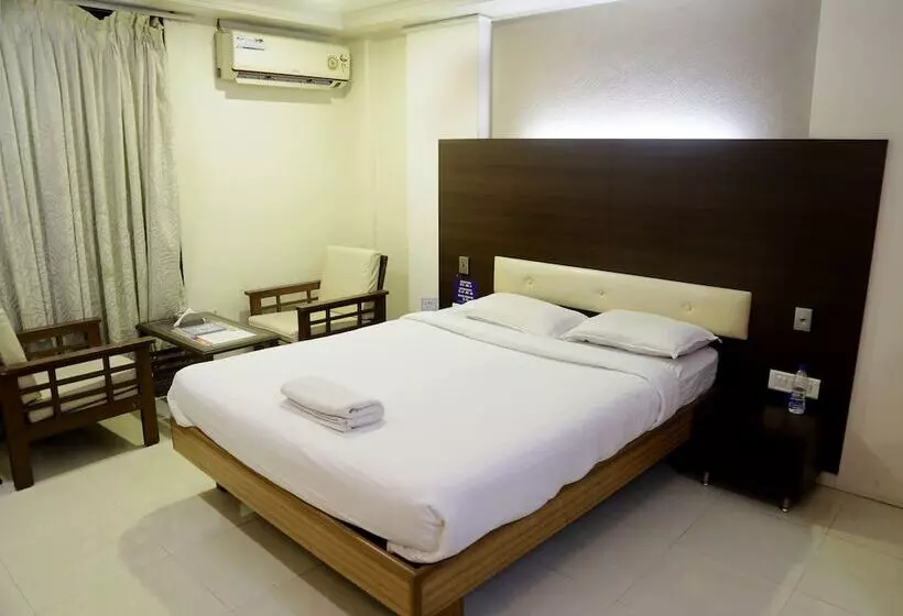 ホテル Venkat Presidency