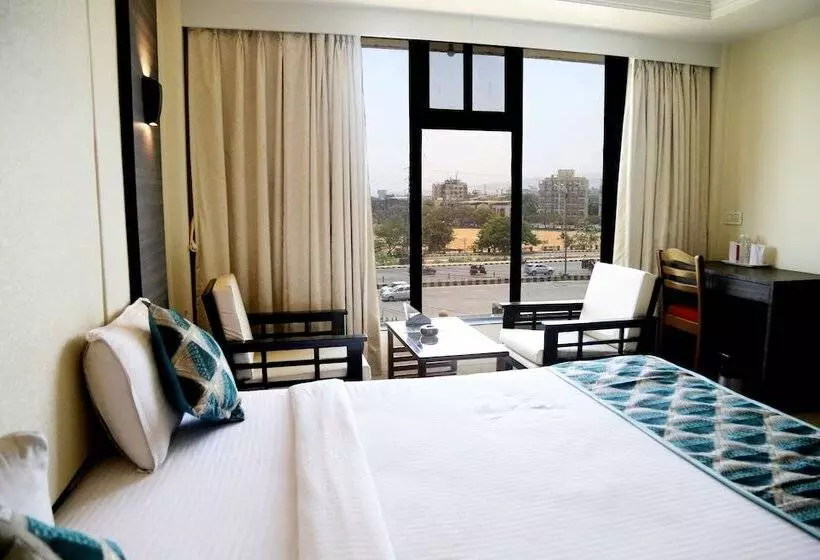 ホテル Venkat Presidency