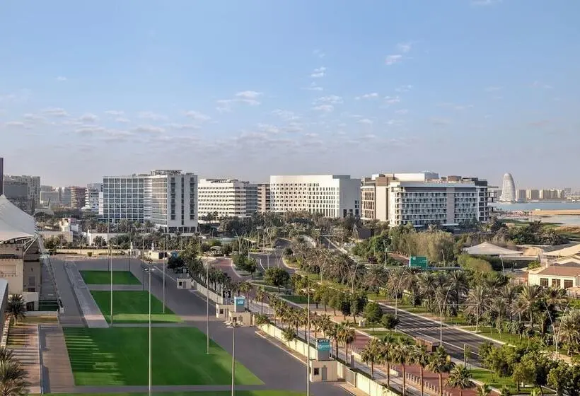 ホテル Yas Plaza Marina