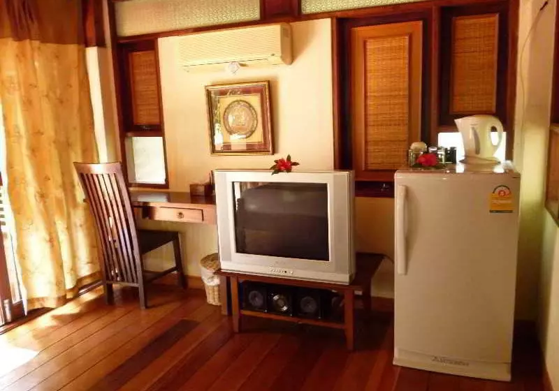 Tropical Herbal Spa & Resort