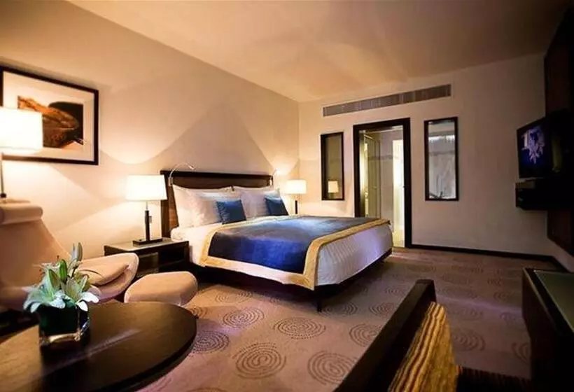 酒店 Avani Deira Dubai