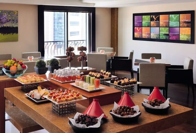 酒店 Avani Deira Dubai