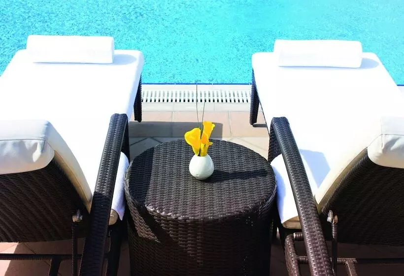 酒店 Avani Deira Dubai