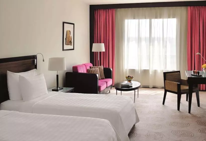 酒店 Avani Deira Dubai