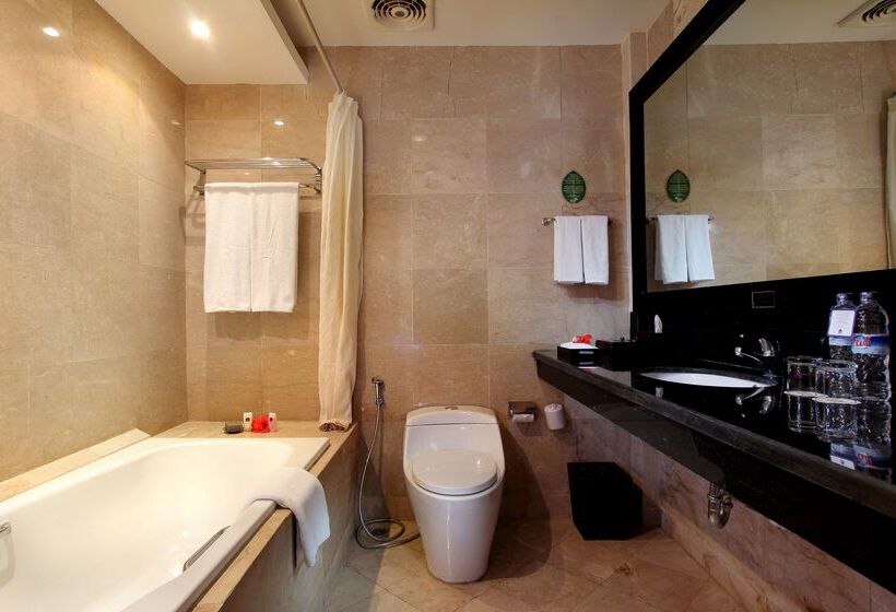 هتل Best Western Resort Kuta