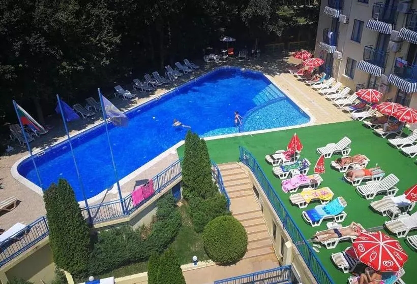 Hotel Blue Sky   Parking & All Inclusive