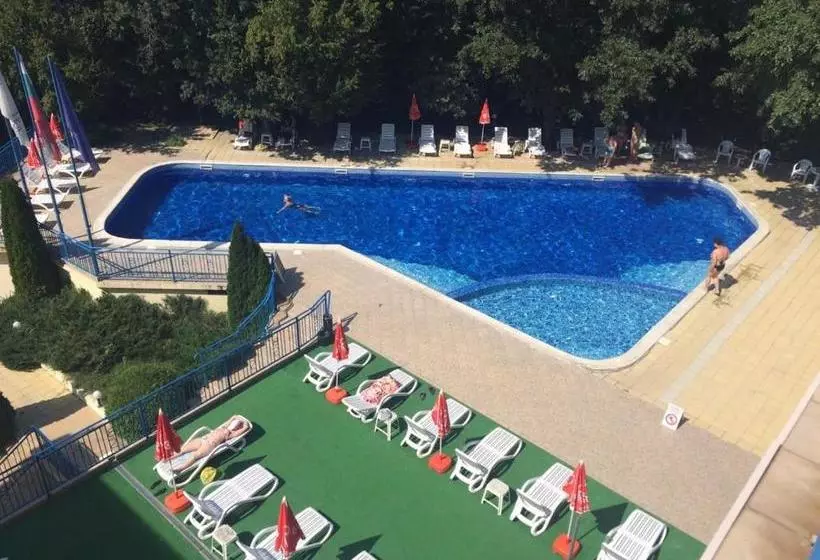 Hotel Blue Sky   Parking & All Inclusive