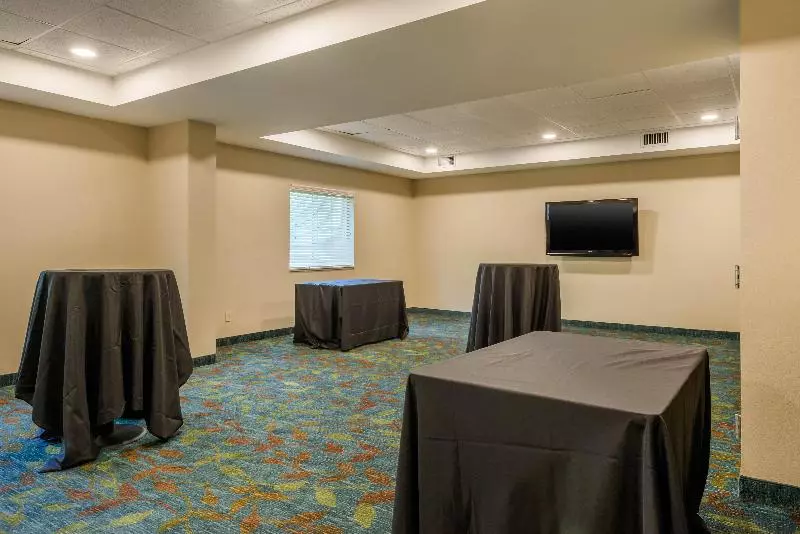 호텔 Candlewood Suites Fort Myers/sanibel Gateway, An Ihg