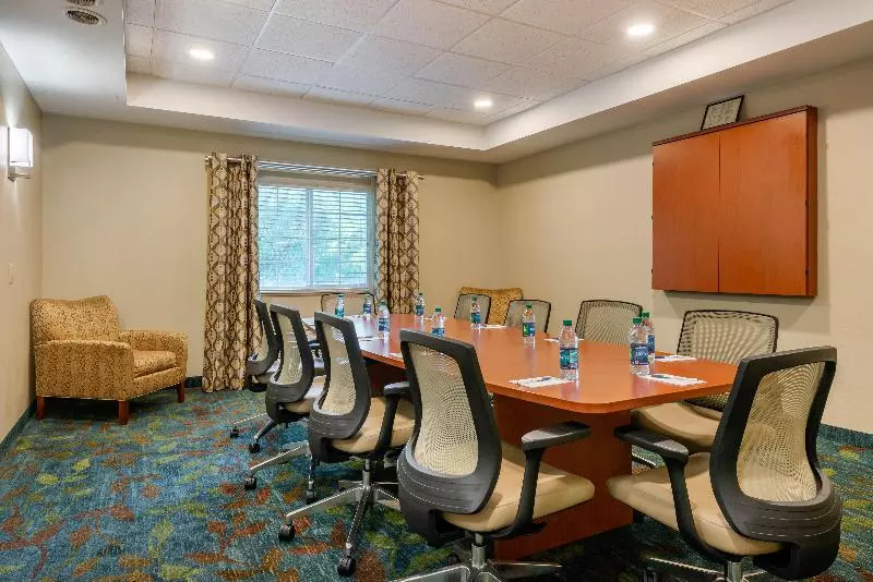 호텔 Candlewood Suites Fort Myers/sanibel Gateway, An Ihg
