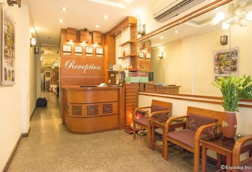 هتل Hanoi Charming House