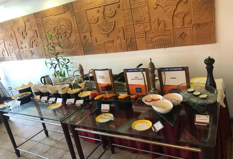 Hotel Classic Sarovar Portico Trivandrum