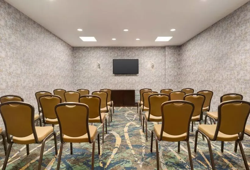 Hotel Hilton Garden Inn Houston Energy Corridor