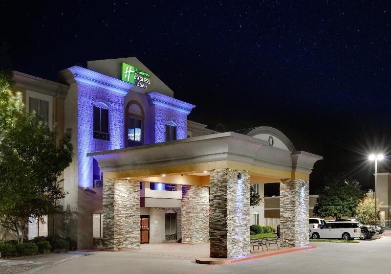 Отель Holiday Inn Express & Suites Dallas   Duncanville, An Ihg