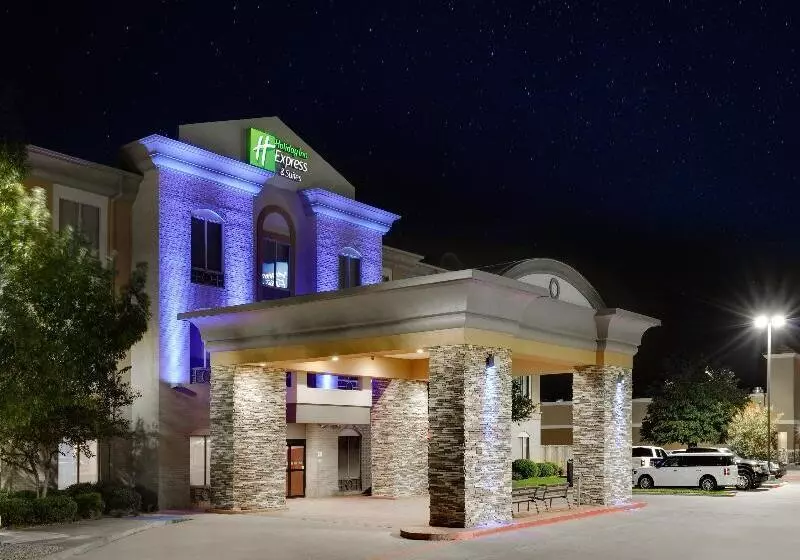 فندق Holiday Inn Express & Suites Dallas   Duncanville, An Ihg