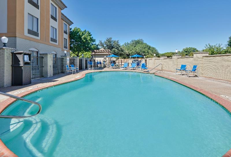 Отель Holiday Inn Express & Suites Dallas   Duncanville, An Ihg