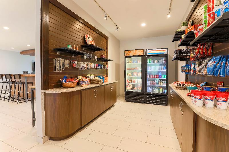 Holiday Inn Express Hotel & Suites Fort Worth Downtown, An Ihg