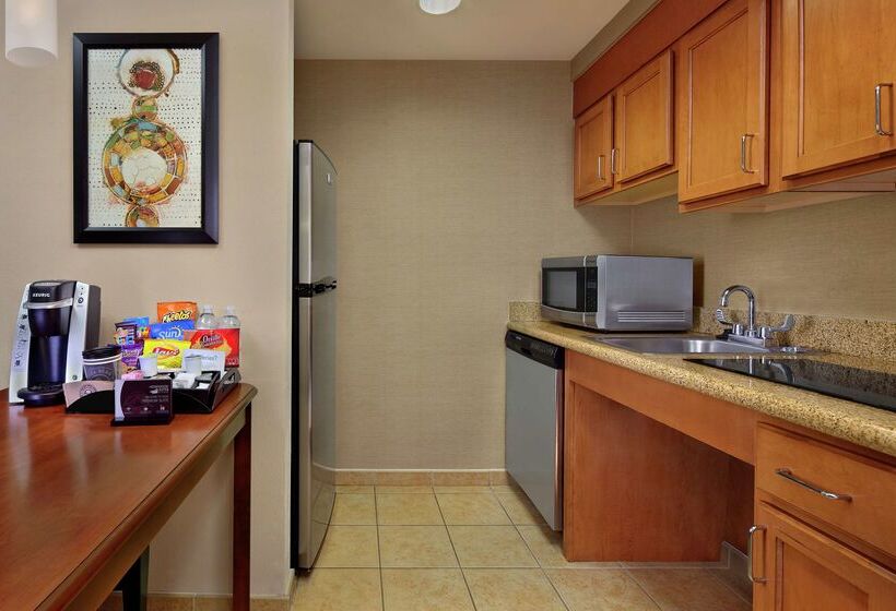 ホテル Homewood Suites By Hilton Daytona Beach Speedwayairport