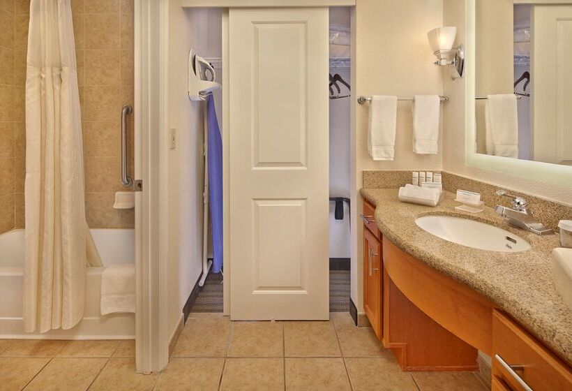 ホテル Homewood Suites By Hilton Daytona Beach Speedwayairport