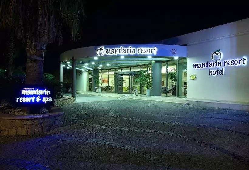 Отель Mandarin Resort & Spa