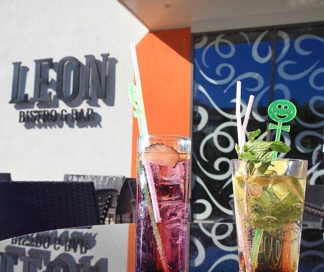 Hotelli Mandarin Resort & Spa