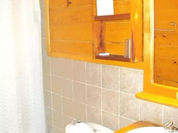 هتل Miradores Del Lanin