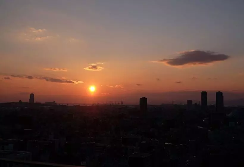 호텔 Monterey Grasmere Osaka