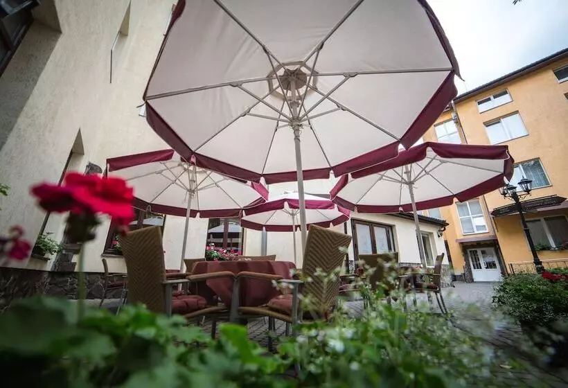 هتل Optima Dworzec Lviv