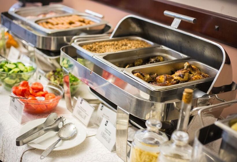 فندق Optima Dworzec Lviv