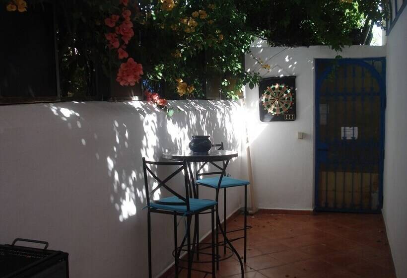 Отель Riad Marlinea