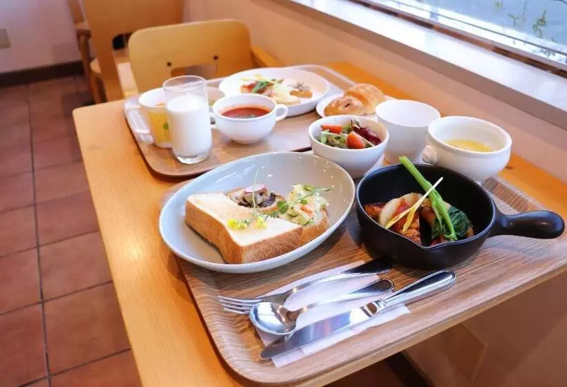 Отель Shin Osaka Station