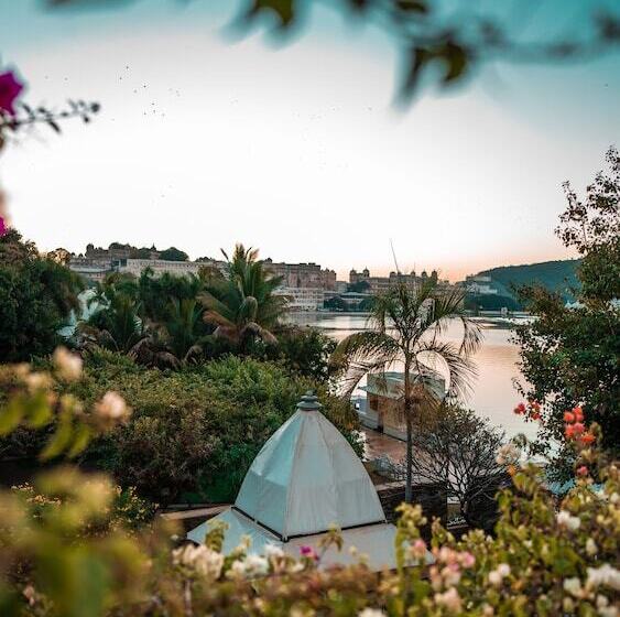 Отель The Leela Palace Udaipur