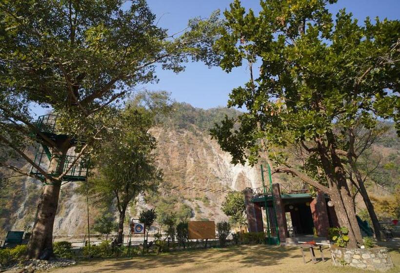 Отель The Solluna Resort