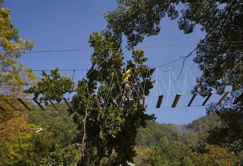 فندق The Solluna Resort