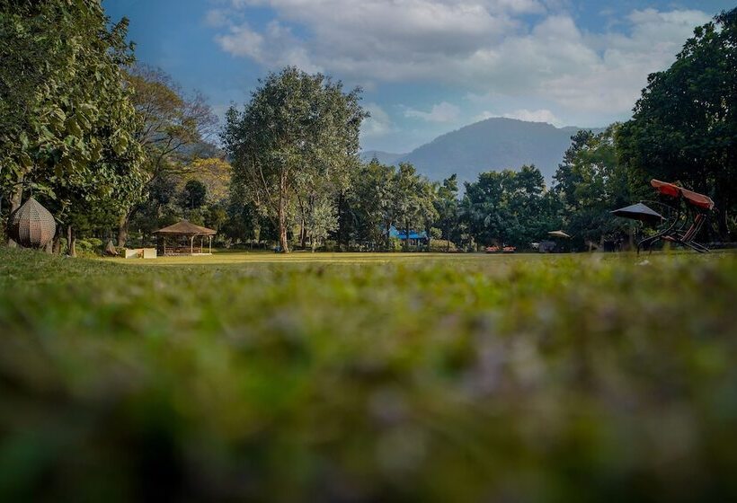 Отель The Solluna Resort