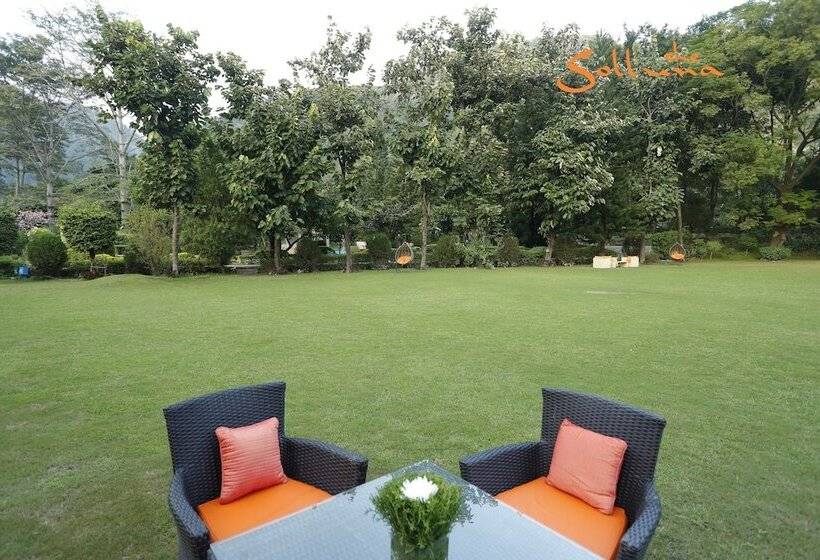 Отель The Solluna Resort