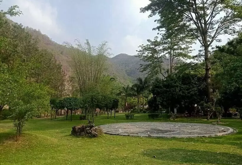 فندق The Solluna Resort