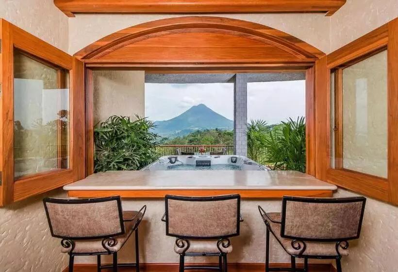 Отель The Springs Resort & Spa At Arenal