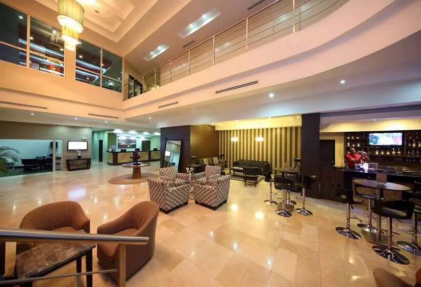 Victoria Hotel And Suites Panama