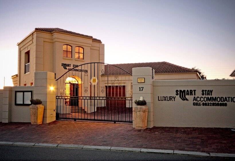 A Smart Stay Apartments