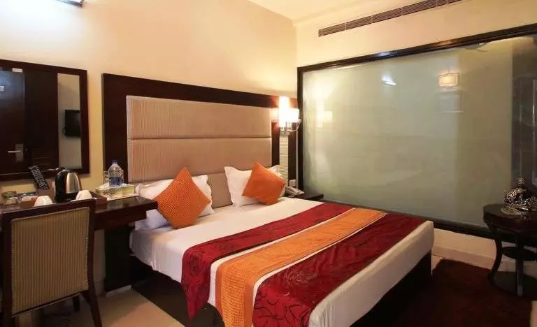Bizzotel Gurgaon Hotel