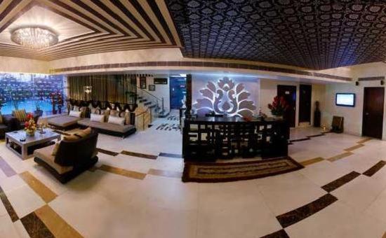 Bizzotel Gurgaon Hotel