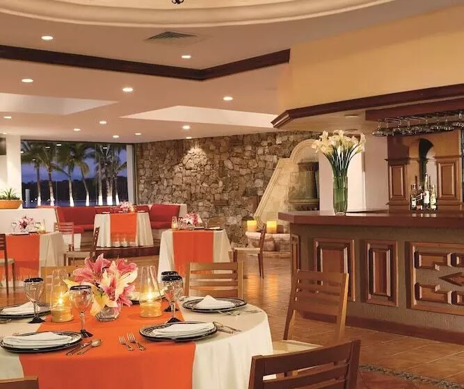 Dreams Huatulco Resort & Spa